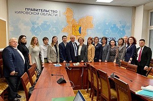 Медицинские организации Кировской области посетили эксперты федерального минздрава