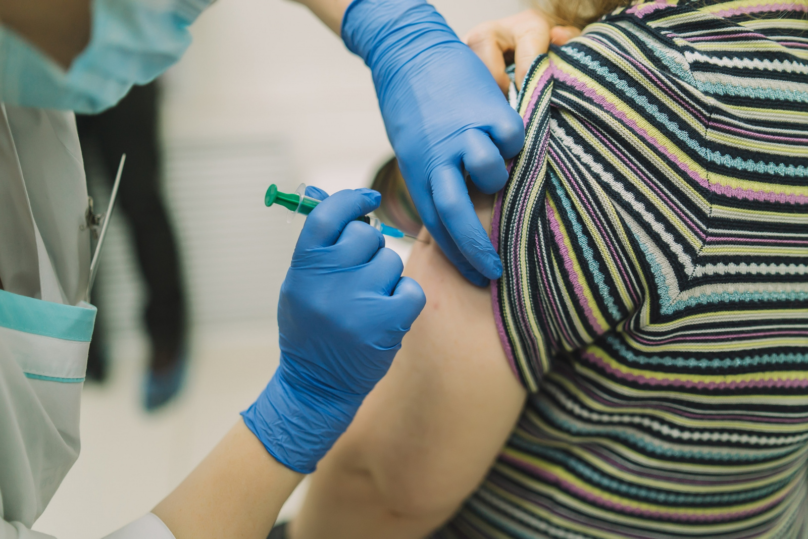 Новости от «Бизнес новостей» 55 тысяч вакцин от коронавируса поступят до 1 марта