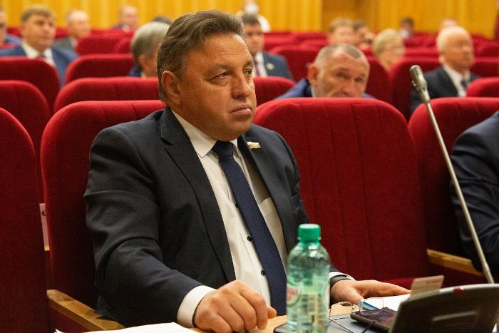 Сенатор Вячеслав Тимченко лишился двух должностей в «Единой России»