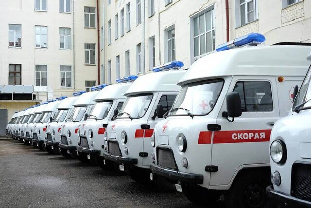 Кировская Станция скорой помощи получила 25 новых машин