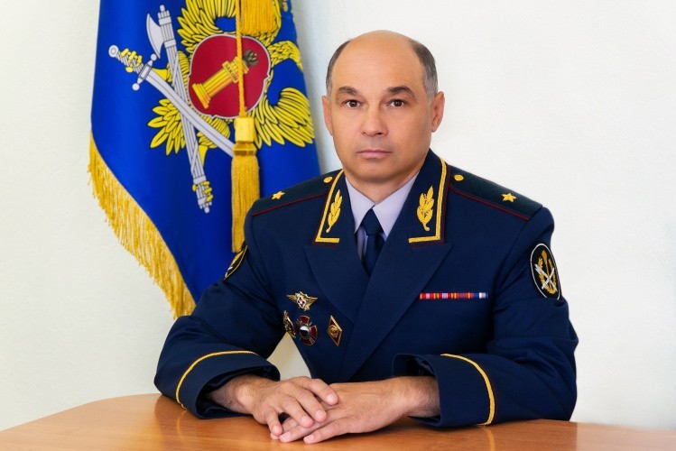 Глава УФСИН по региону Сергей Павленко награжден почетным знаком Кировской области