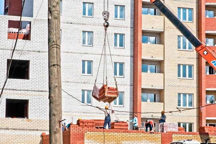 За три месяца средняя цена квадратного метра в новостройках Кирова выросла на 4,8%