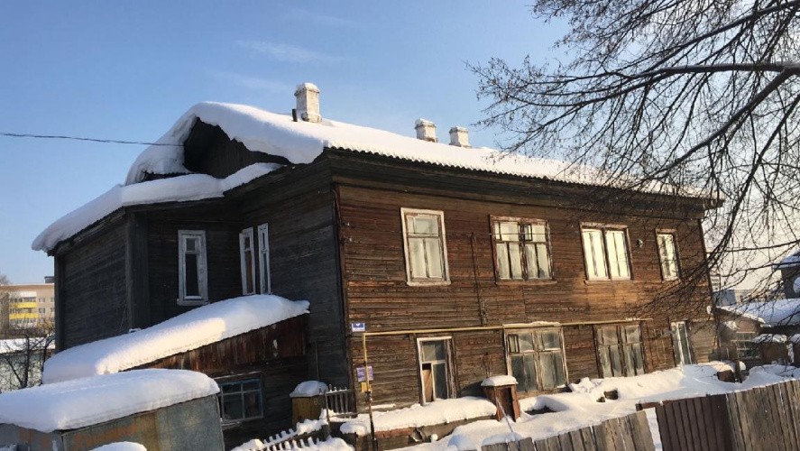Суд обязал мэрию города Кирова снести 9 аварийных домов