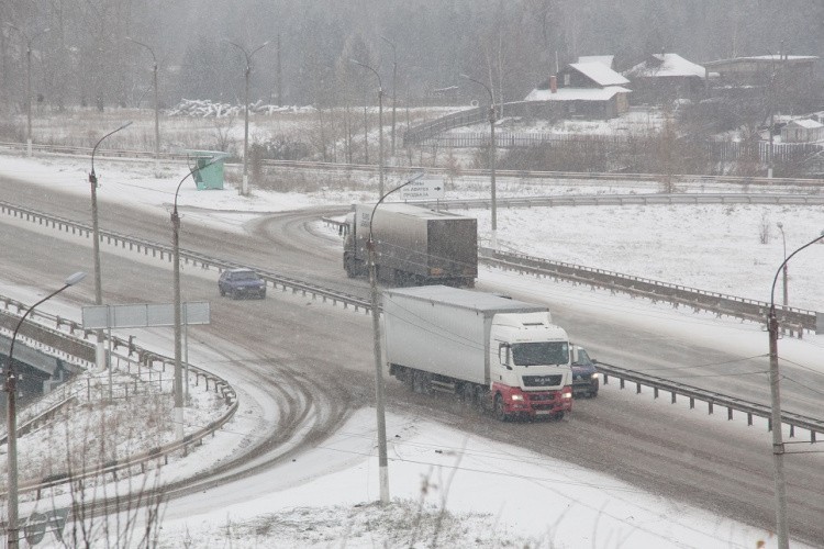И.о министра транспорта Шевелёв развенчал опасения главы КСП Лаптева о постах для большегрузов