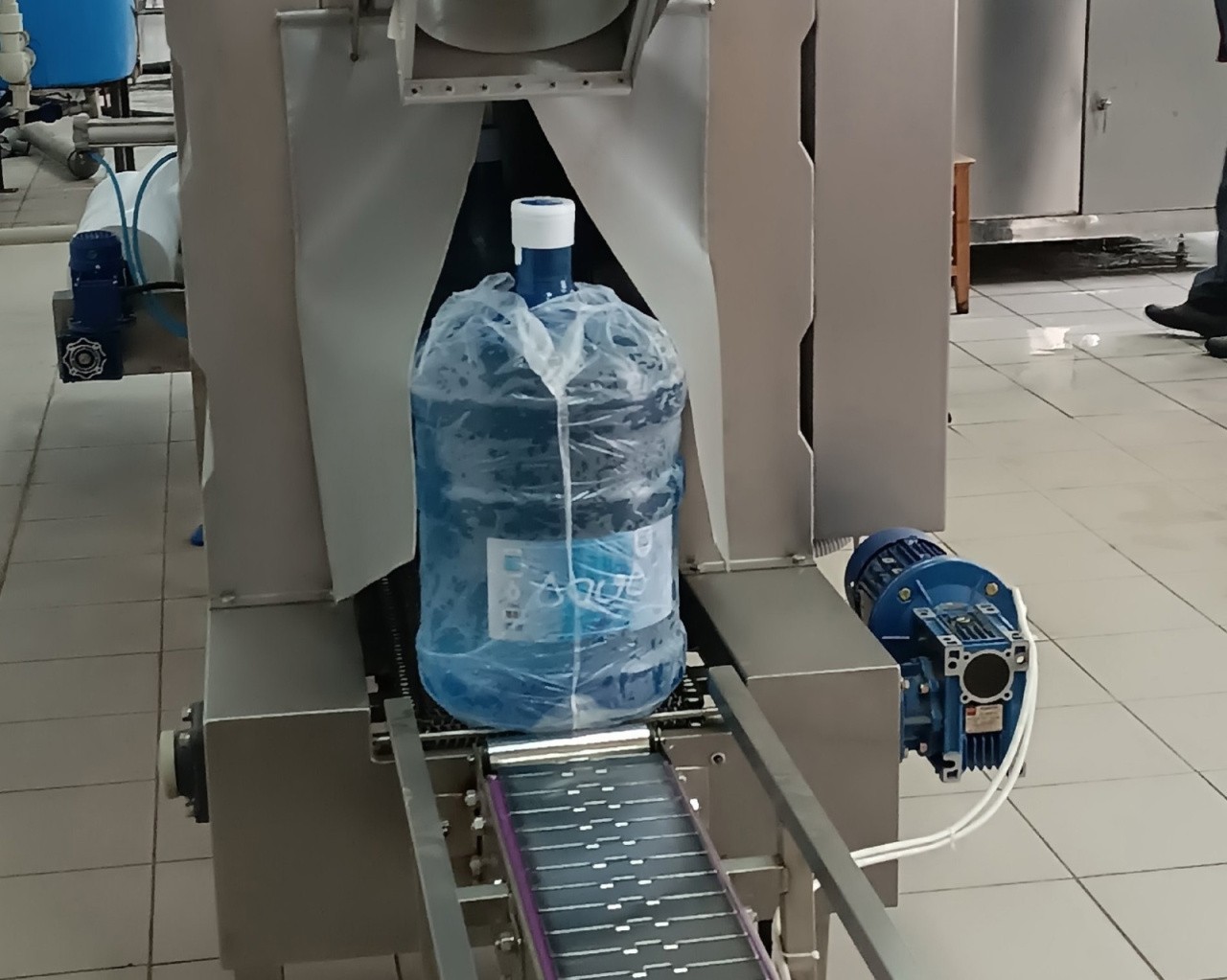 Кировская компания запустила новую линию розлива воды Кировская компания запустила новую линию розлива воды