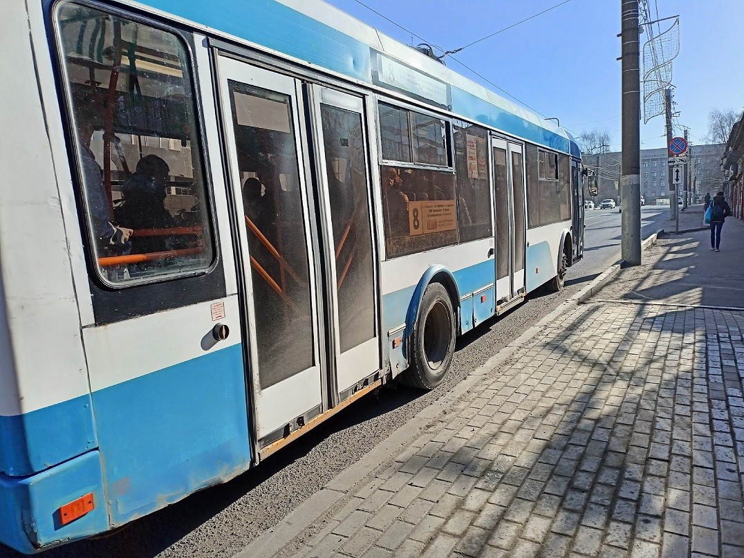 Из-за дефицита топлива троллейбус становится более привлекательным транспортом Из-за дефицита топлива троллейбус становится более привлекательным транспортом