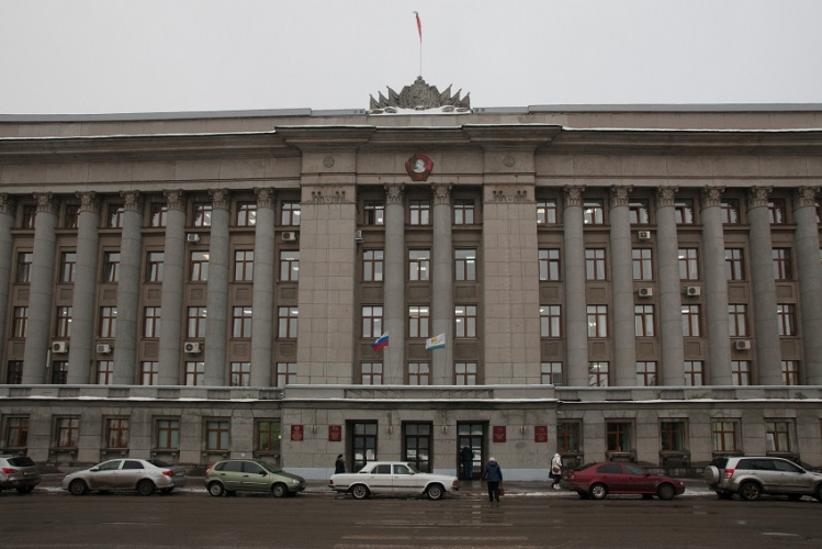 Сокращение на 10% аппарата федерального правительства пока не коснулось Кировской области