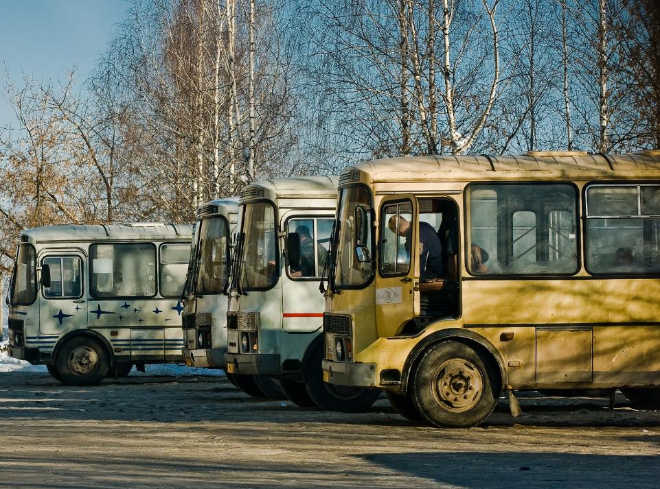 Аудиторы рассказали о копеечных контрактах на пассажирские перевозки в Кирове