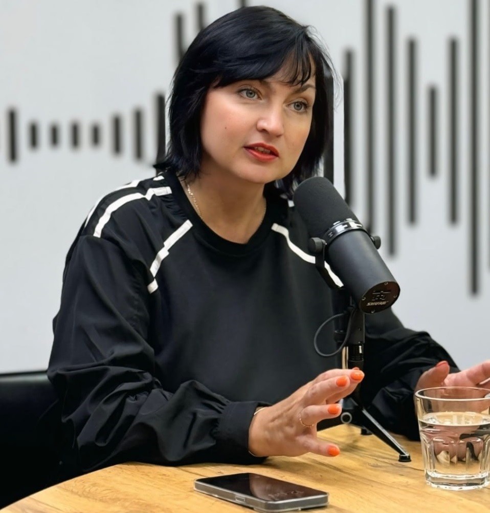 Елена Урматская: «Мы стали заложниками цифровых технологий» Елена Урматская: «Мы стали заложниками цифровых технологий»