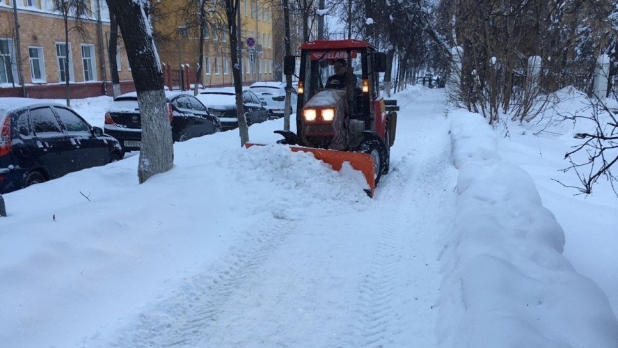 Предстоящей зимой из Кирова планируют вывезти 800 тысяч «кубов» снега