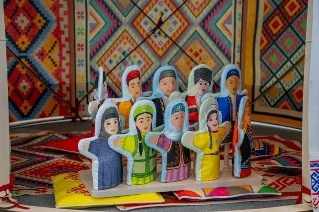 Кировские создатели игрушек вошли в число победителей конкурса «Родная игрушка» Кировские создатели игрушек вошли в число победителей конкурса «Родная игрушка»