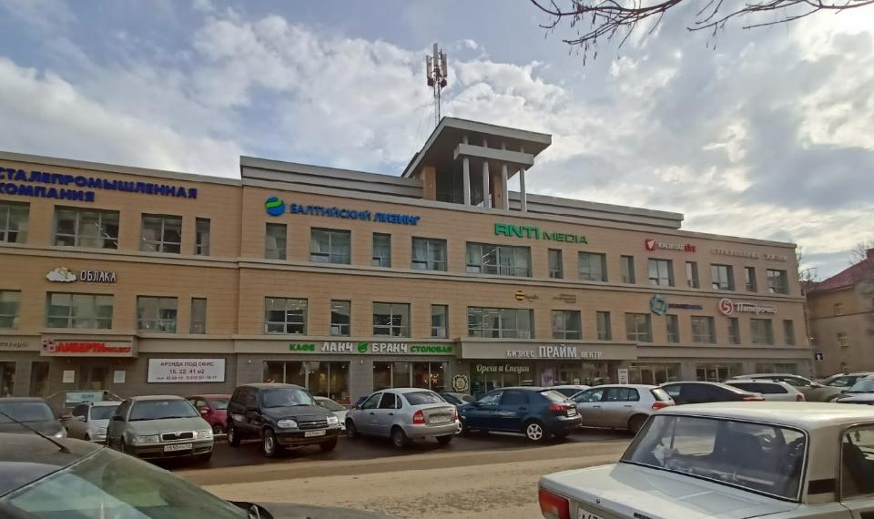 Для разгрузки улиц заводам Кирова предлагают создать парковки на территориях самих предприятий