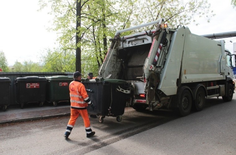 В Кировской области на вывоз мусора в 2024 году выделили миллиард рублей