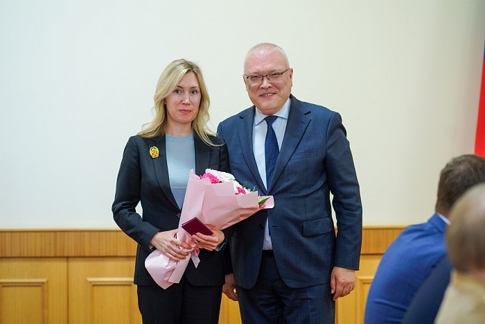 Ирина Гордеева уходит с поста министра юстиции Кировской области Ирина Гордеева уходит с поста министра юстиции Кировской области
