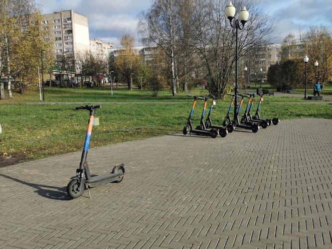 В Кировской области регламентируют движение электросамокатов