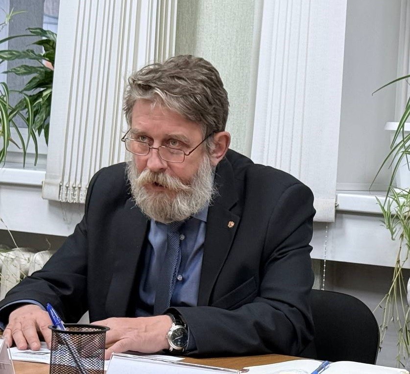 Кировские общественники предложили внедрить мировую практику против услуг-ловушек Кировские общественники предложили внедрить мировую практику против услуг-ловушек