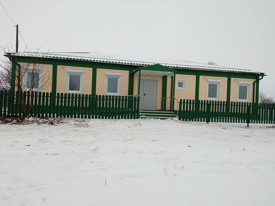 В деревне Средние Шуни Вятскополянского района достроили врачебную амбулаторию