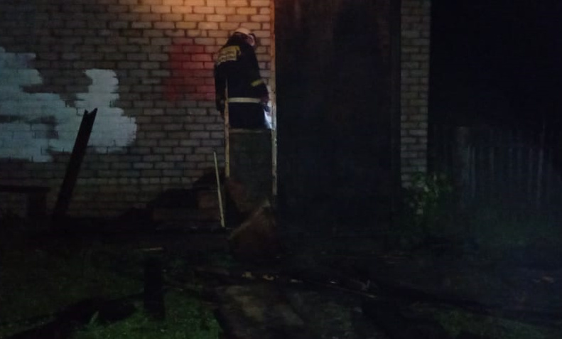 На восстановление двух сгоревших в Нолинске домов выделили 7 млн рублей