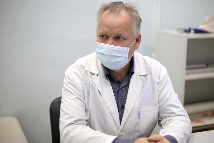 56-летний хирург пережил коронавирус с 80% поражением легкого