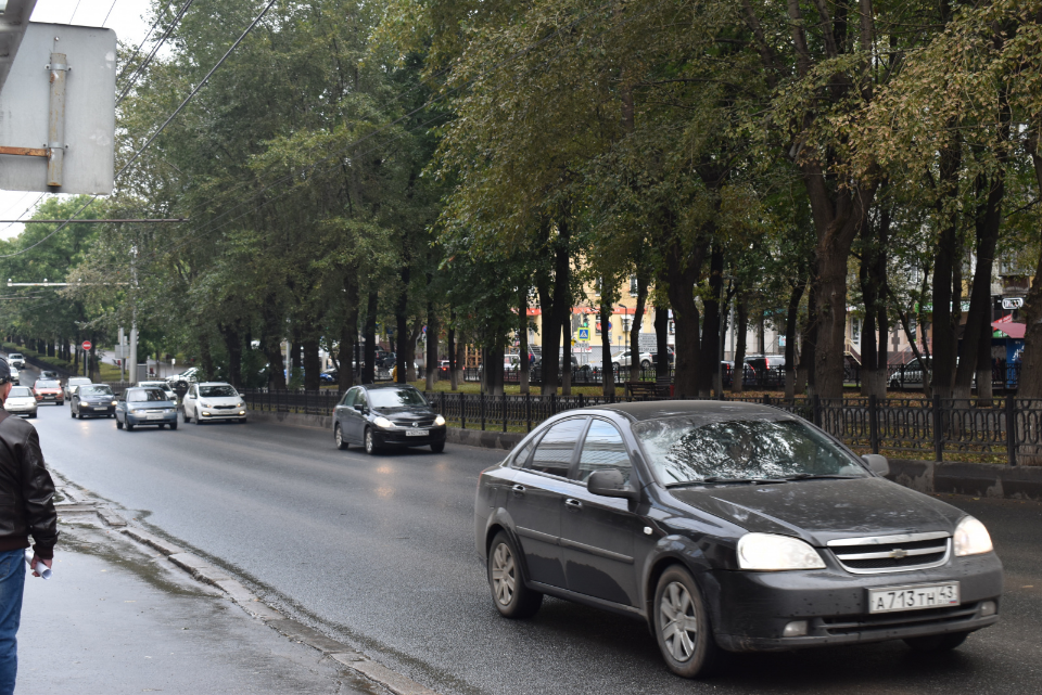 Чтобы разгрузить дороги, в Кирове установят метеостанции, датчики загруженности, информационные табло