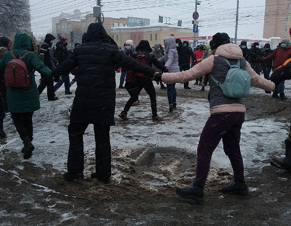 Мэрия Кирова предупредила о последствиях митинга в сквере «Борцам революции»