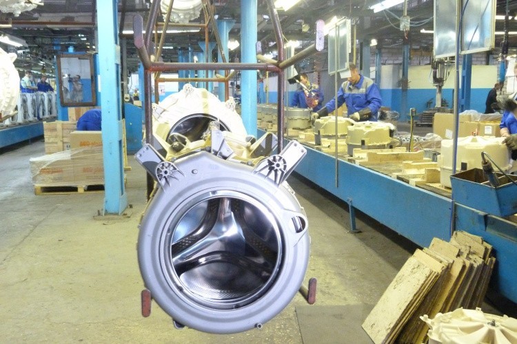 Завод «Веста» в Кирове планирует выпускать новые модели стиральных машин CANDY