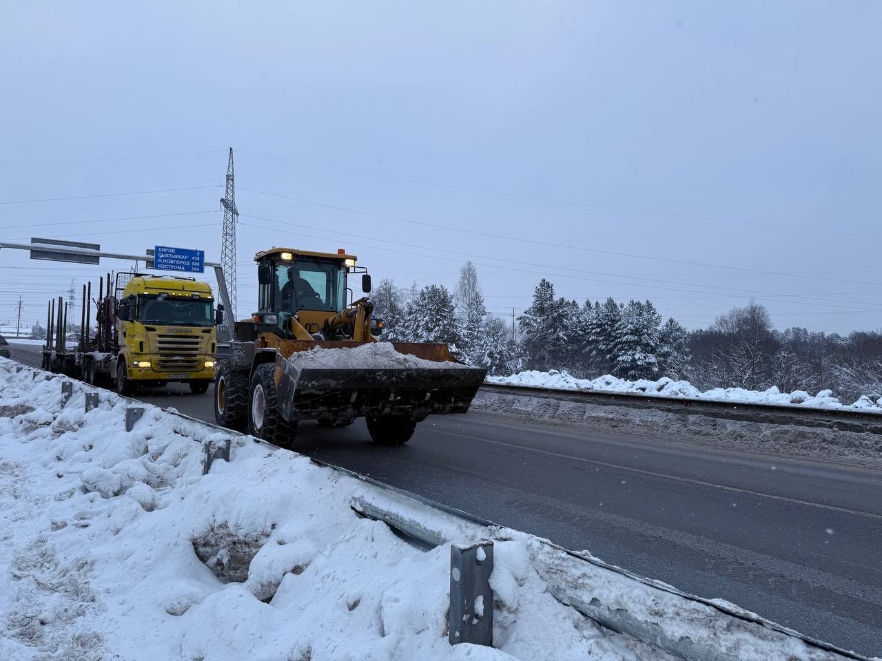 Дорожники Кировской области работают в усиленном режиме Дорожники Кировской области работают в усиленном режиме