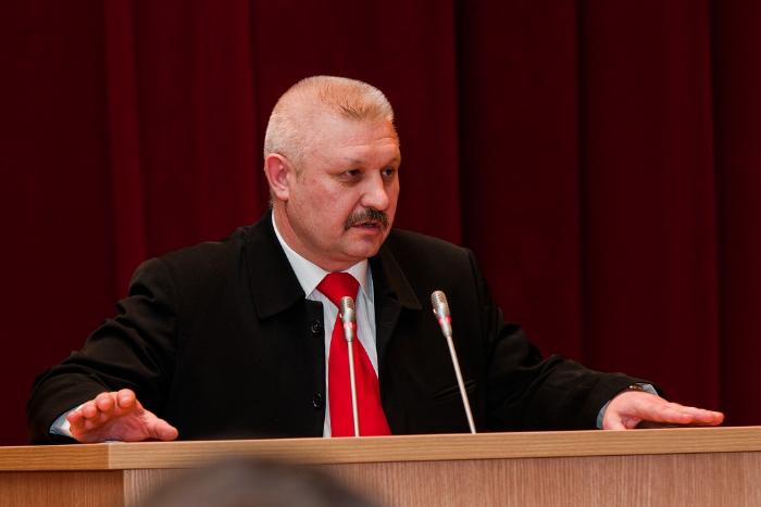 Сергей Мамаев на выборы в Госдуму вернул себе 106 округ