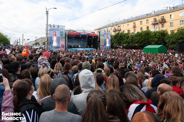В Кировской области День России и День города пройдут в очном формате В Кировской области День России и День города пройдут в очном формате