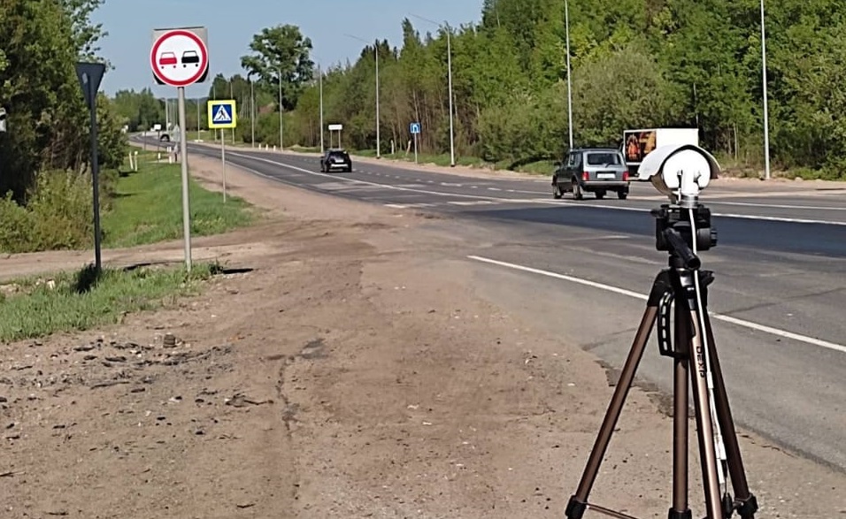 В Кировской области приставы вышли за должниками на дороги