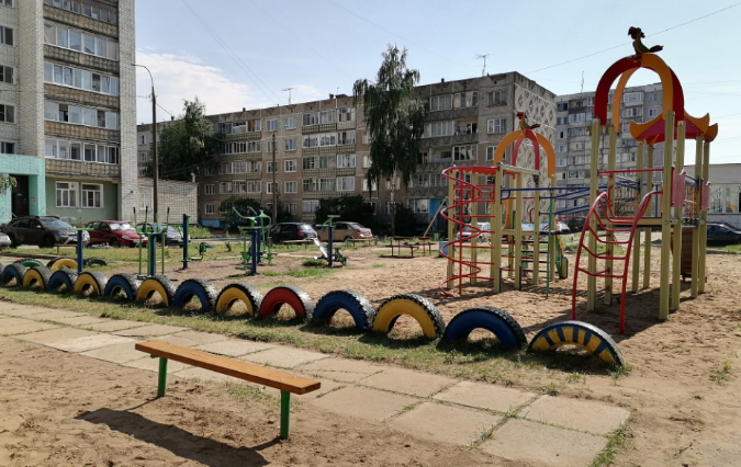 Детские площадки с домиками от «Дворик.ру»