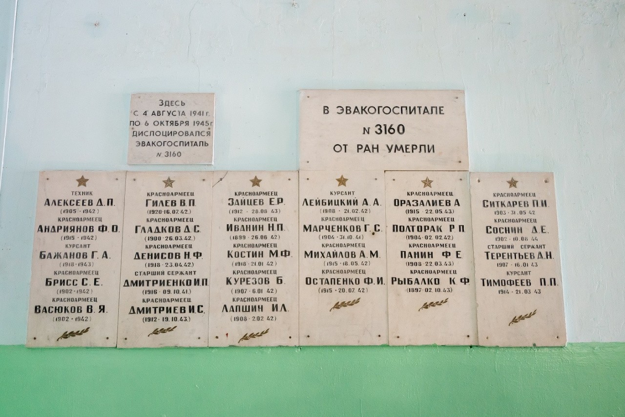 2.JPG 2.JPG