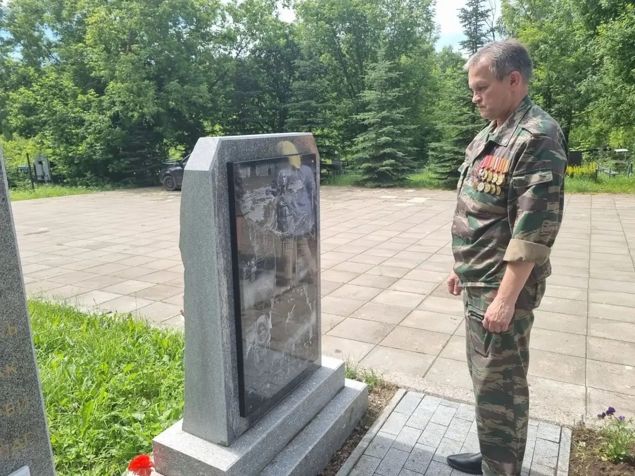2.jpg 2.jpg