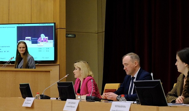 Статус для молодых: Молодежный парламент готовит еще одну законодательную инициативу