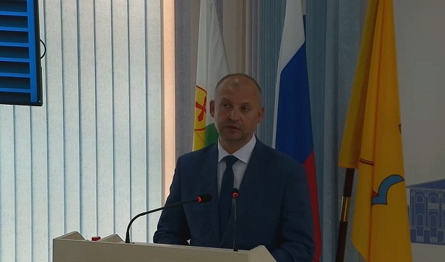 Управление по делам молодежи, физкультуре и спорта Кирова возглавил Павел Клестов