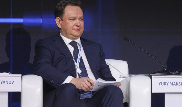 В ВТБ назвали причины, которые не позволят рублю резко ослабнуть до конца года