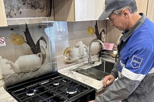 Кто должен проверять дымоходы и вентиляцию в доме?