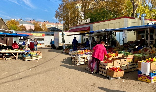 Симаков рассказал о судьбе Октябрьского рынка в Кирове