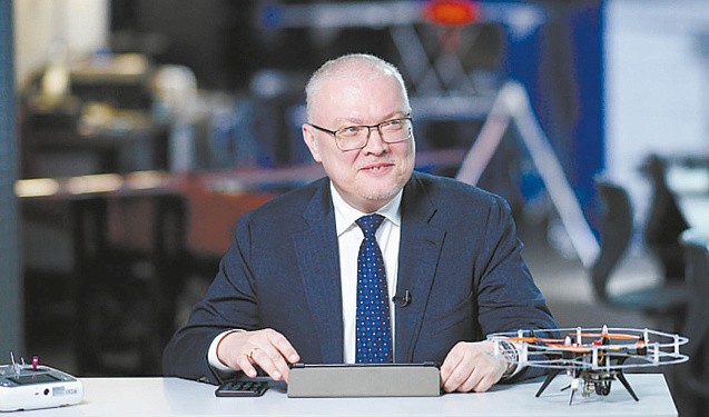 «Цитатник губернатора»: о чем рассказал Александр Соколов на прямой линии