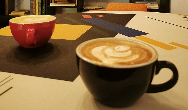 «Экономика в чашке«: как кофе превратился в индикатор рынка