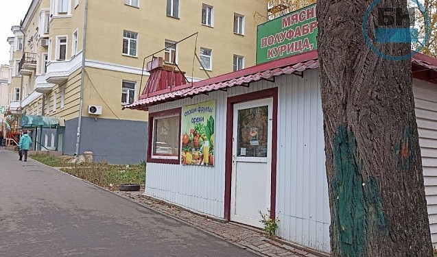 В Кирове хотят запретить размещать киоски на газонах и детских площадках