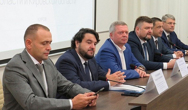 Нижегородские предприниматели приехали в Киров за кооперацией