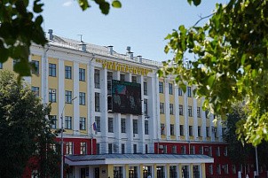 Вятский государственный университет вошел в топ-100 университетов России