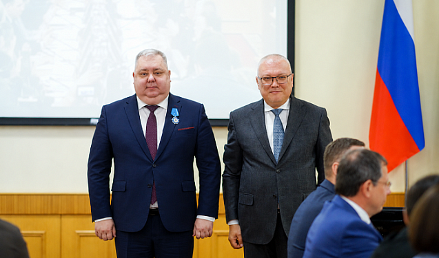 Президент России отметил госнаградами Алексея Комарова и Алексея Журавлева